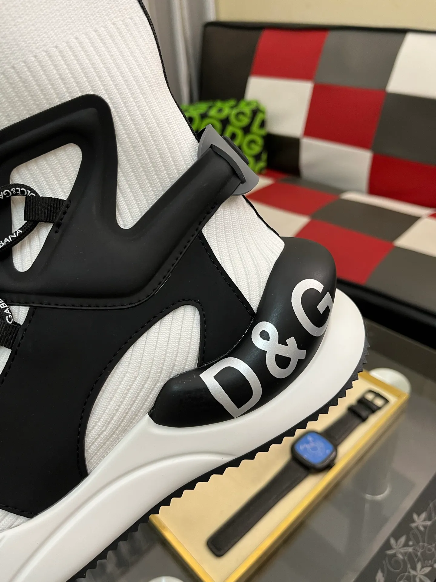 Men's men's shoes💰420⌚️⌚️New DG Dolce & Gabbana high-end couple's sports and casual shoes, imported cowhide, multiple material splicing design➕Imported cowhide lining, cowhide feet➕original TPR elastic outsole. Size: 35-46